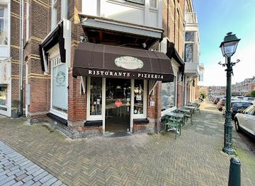netherlands/the-hague/statenkwartier/restaurant/la-piazzetta-di-lauro