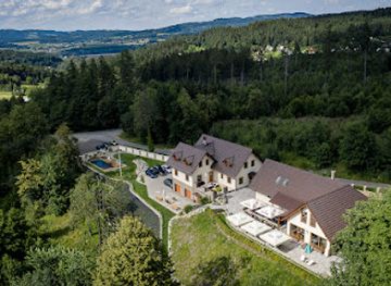 czechia/beskydy-mountains/restaurant/penzion-a-restaurace-na-kraji-lesa