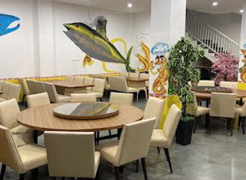 indonesia/komodo-national-park/restaurant/senang-mose-restaurant