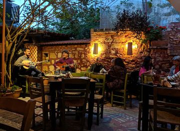 greece/chania/restaurant/adespoto-music-taverna