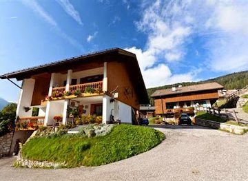 italy/val-di-fassa/restaurant/ciasa-do-pare-bio-agritur-apartments