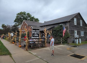 iowa/amana-colonies/restaurant/amana-colonies-bakery-and-cafe