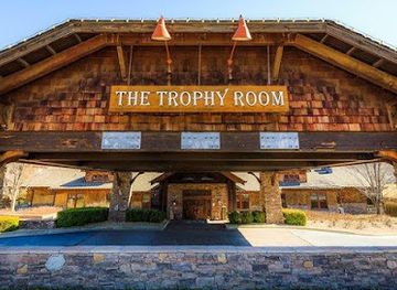 missouri/ha-ha-tonka-state-park/restaurant/the-trophy-room-at-old-kinderhook
