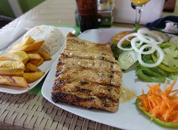 sao-tome-and-principe/praia-piscina/restaurant/tentadora