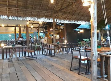 thailand/surat-thani/restaurant/rabiang-mai-restaurant