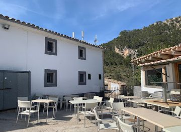 spain/serra-de-tramuntana/restaurant/es-verger