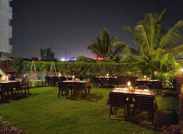 india/mysore/restaurant/by-the-way-restaurant-mysore