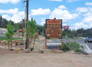 utah/dixie-national-forest/restaurant/archie-s-food-to-die-for