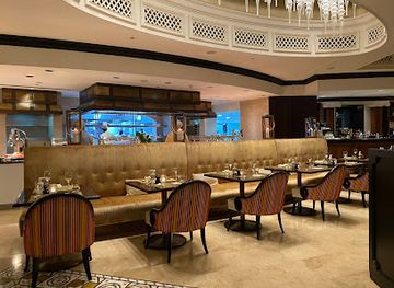united-arab-emirates/abu-dhabi-region/restaurant/the-terrace-on-the-corniche