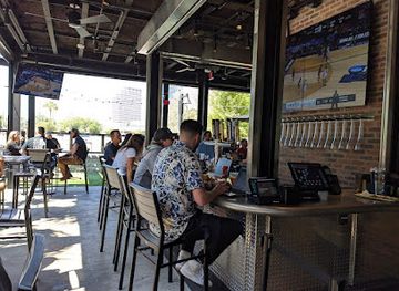 florida/tampa/channelside/restaurant/yard-house