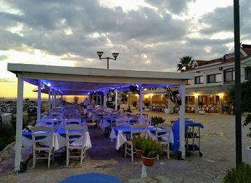 cyprus/tylliria-region/restaurant/captain-s-table-fish-tavern