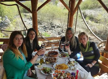 albania/korab-mountain/restaurant/restaurant-tomas