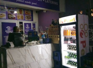 ghana/akyem/restaurant/mummy-s-table-restaurant