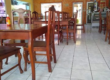 honduras/pico-bonito-national-park/restaurant/restaurante-las-hamacas