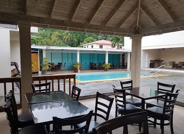 saint-vincent-and-the-grenadines/petit-st-vincent/restaurant/signature