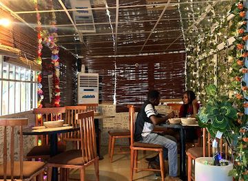 nigeria/niger-delta/restaurant/fauzi-cafe