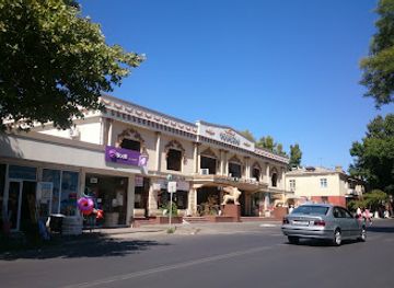 uzbekistan/tashkent/yunusabad/restaurant/venezia