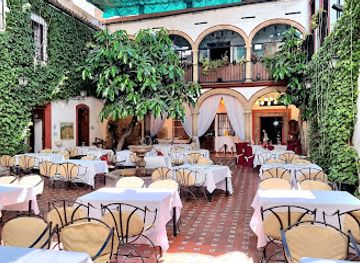 spain/cordoba/san-basilio/restaurant/casa-palacio-bandolero-restaurante