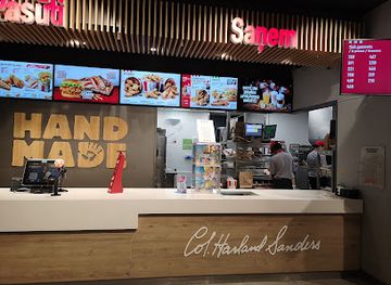 latvia/riga-bay/restaurant/kfc-origo