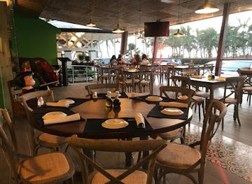 costa-rica/jaco/restaurant/el-novillo-alegre-jaco