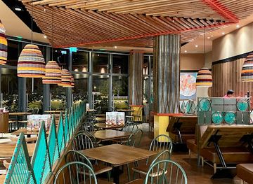 oman/salalah/restaurant/nando-s-salalah