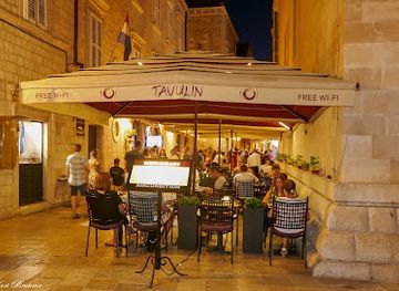 croatia/dubrovnik/restaurant/bistro-tavulin