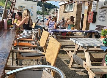 jersey/saint-martin/restaurant/cafe-du-port-pier