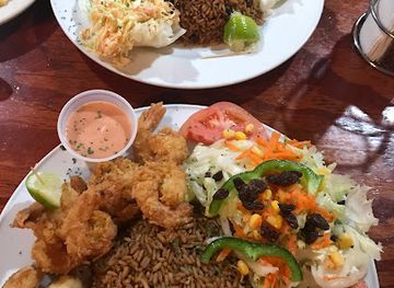 the-bahamas/crooked-island/restaurant/island-life-down-home-restaurant