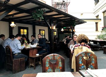 romania/bucharest/restaurant/vatra