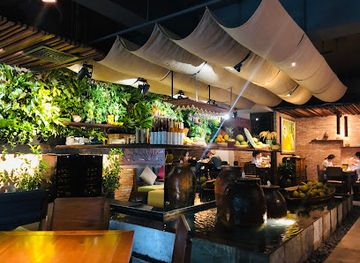 vietnam/ho-chi-minh-city/district-3/restaurant/hum-cafe-restaurant