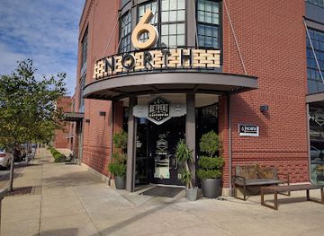 missouri/st-louis/central-west-end/restaurant/retreat-gastropub