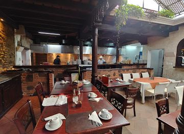 guatemala/ixil-triangle/restaurant/restaurante-la-estancia-steak-house