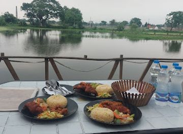 bangladesh/mymensingh-division/restaurant/luminous-cafe-restaurant