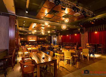 O'Brothers Social Pub