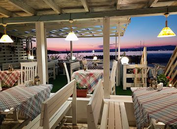 bulgaria/nessebar/restaurant/familia-fish-grill