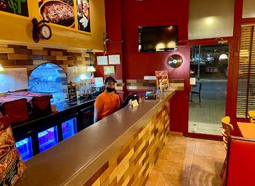 bahrain/juffair/restaurant/franks-a-lot