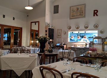 australia/central-west/restaurant/bistro-molines