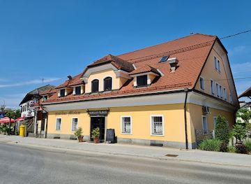 slovenia/kamnik/restaurant/mlakar