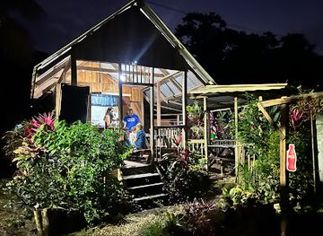 belize/mountain-pine-ridge/restaurant/martha-s-spot