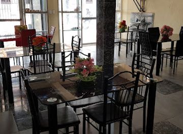 liberia/ganta/restaurant/kotianzaye-bar-and-restaurant