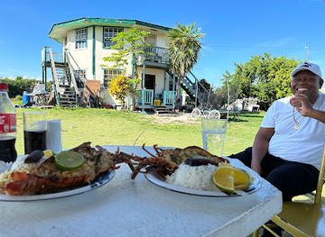 belize/caye-caulker/restaurant/chef-d-s-creole-diner