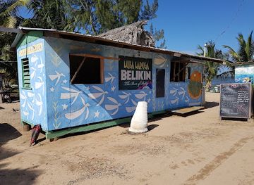 belize/hopkins/restaurant/luba-laruga-cool-spot
