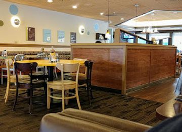 iowa/west-des-moines/restaurant/village-inn