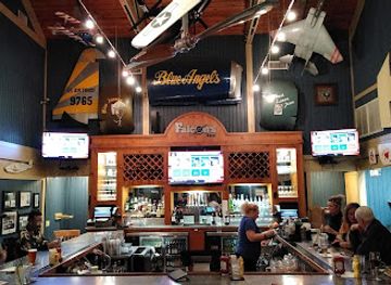 florida/amelia-island/restaurant/falcon-s-nest