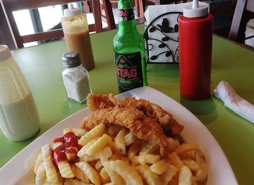 trinidad-and-tobago/st-patrick/restaurant/pattie-s-delight-cafe-feel-oh