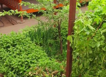 tajikistan/istaravshan/restaurant/oshi-kirpichnyy