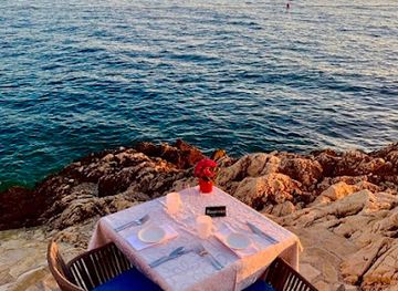 croatia/istrian-peninsula/restaurant/rovinj-restaurant-la-puntulina