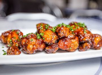 ghana/western-north-region/restaurant/frankie-s-foods-and-rooms