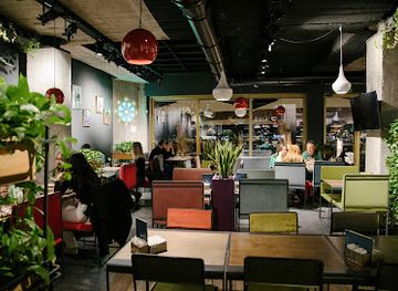 albania/tirana/restaurant/momento