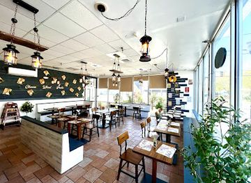 maryland/ocean-city/restaurant/cheese-wheel-pasta-dine-in